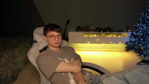 Romeo online show from December 29, 9:17 am