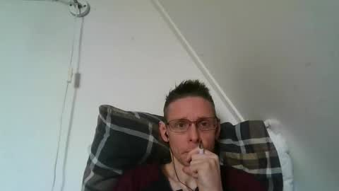 rororober online show from February 8, 10:43 am