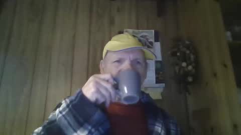 roses2u1958 online show from March 8, 6:17 am