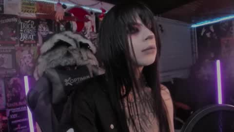 rot online show from March 23, 11:43 pm