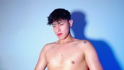 rowanboy23 online show from February 3, 3:15 am