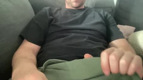 roythegil online show from September 19, 5:13 pm