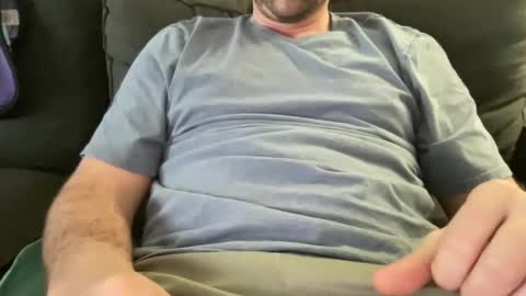 roythegil online show from February 14, 10:15 pm