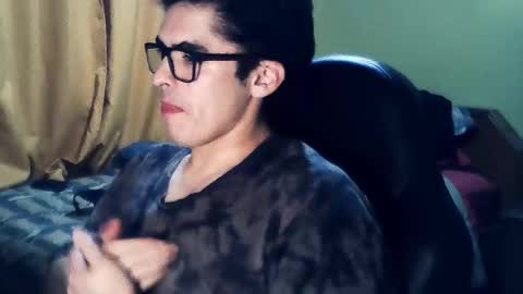 rpaulo25 online show from October 9, 3:33 am