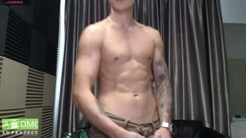 MillionDollarGuy online show from January 4, 5:16 am