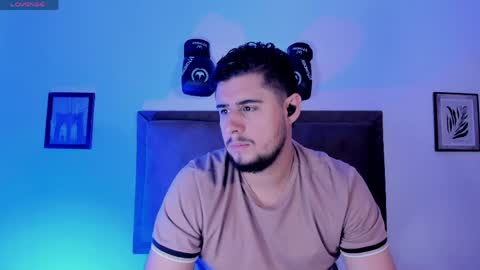    online show from April 12, 11:44 am