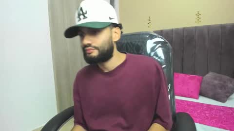 ryan_jackson_ online show from November 11, 5:56 am