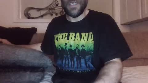 Snapshot of ryanbishops01 chatting on February 23, 3:39 am Ryland online show from February 23, 3:39 am