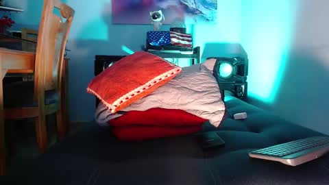 Ryan online show from December 2, 12:08 pm