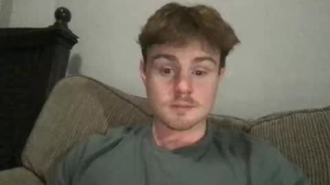 ryanhung_57 online show from April 14, 3:06 am