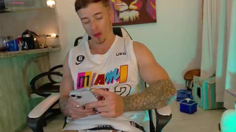 Ryan Blue ig ryannblue online show from September 12, 2:11 am