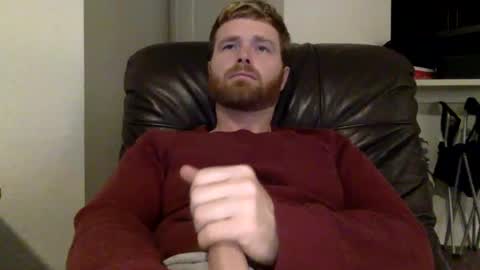 Snapshot of ryanoliver83 chatting on January 1, 2:41 am Ryan Oliver online show from January 1, 2:41 am