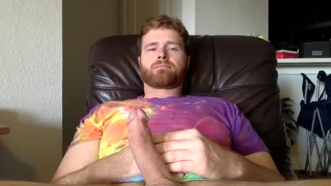 Snapshot of ryanoliver83 chatting on January 1, 3:35 pm Ryan Oliver online show from January 1, 3:35 pm