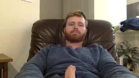 Snapshot of ryanoliver83 chatting on January 16, 12:02 am Ryan Oliver online show from January 16, 12:02 am