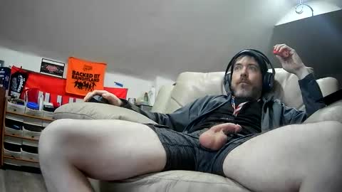 Ryis2High online show from November 29, 1:24 pm