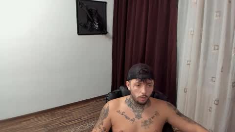 s1nmaster online show from October 30, 6:53 pm