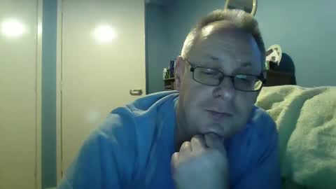 Snapshot of s536sny18 chatting on December 29, 2:52 pm s536sny18 online show from December 29, 2:52 pm