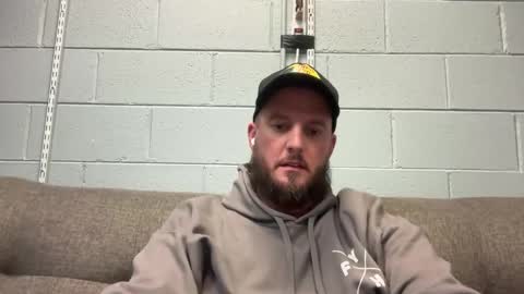 sacredroses online show from December 2, 8:56 pm