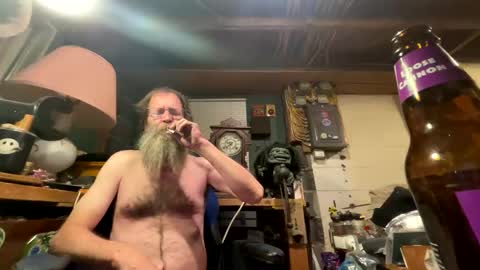 safety_fist online show from January 28, 2:11 am