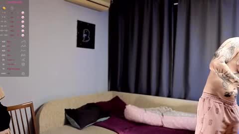 Adam online show from November 19, 8:03 am