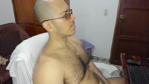 Snapshot of saintedy01 chatting on March 12, 12:36 pm saintedy01 online show from March 12, 12:36 pm