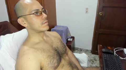 Snapshot of saintedy01 chatting on February 12, 12:33 pm saintedy01 online show from February 12, 12:33 pm