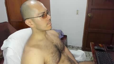 Snapshot of saintedy01 chatting on February 20, 12:25 pm saintedy01 online show from February 20, 12:25 pm