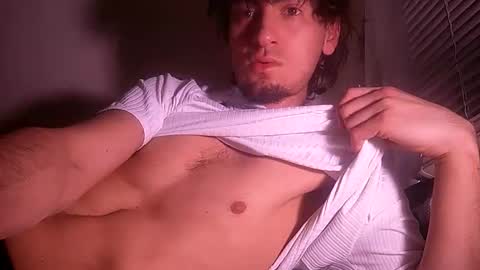 salmonman1305 online show from February 20, 11:42 am