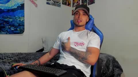   online show from October 22, 1:09 am