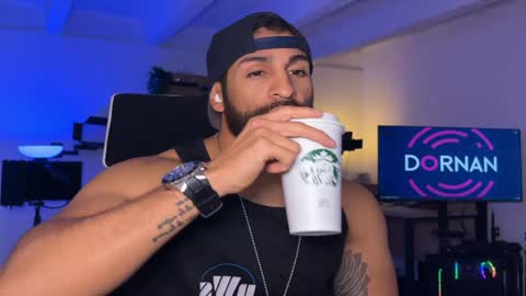 Sam Dornan online show from December 3, 4:17 pm