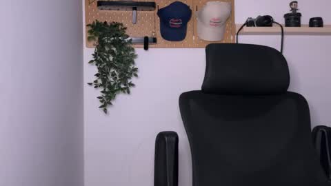 Sam Dornan online show from March 13, 4:42 am