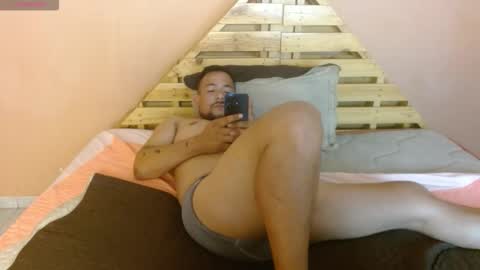 SAM DREAD online show from February 20, 1:35 am