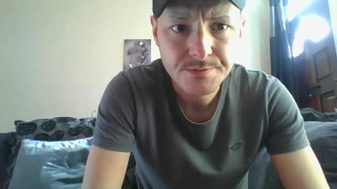 sexy lad looking for fun online show from March 2, 1:42 pm