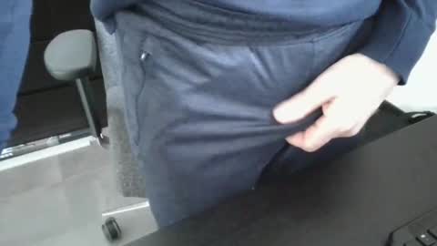 samsoncando1 online show from March 10, 10:39 am