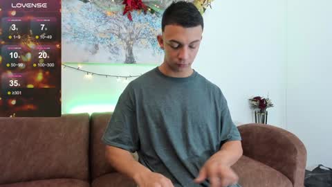 Samuel online show from December 9, 8:08 pm