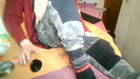 samueltal online show from March 6, 9:36 am