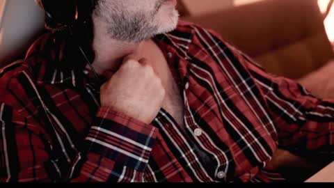 Sanders online show from January 23, 12:25 am