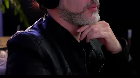 Sanders online show from September 11, 11:37 pm