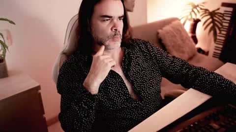 Sanders online show from January 21, 2:55 am