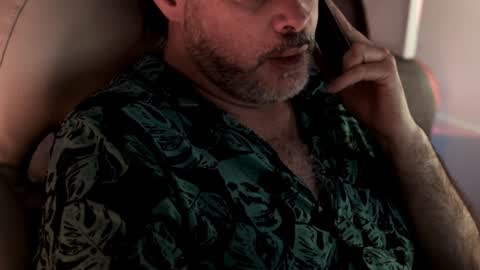 Sanders online show from January 17, 1:04 am