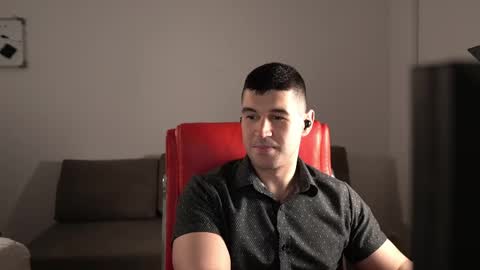 Sandow online show from March 29, 10:21 pm