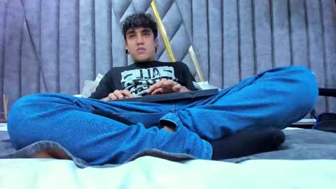 SantiAbader online show from November 22, 7:46 pm