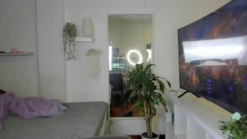 kitty online show from November 9, 2:26 am