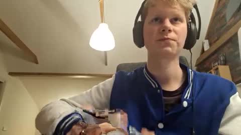 Scarjoris online show from February 20, 6:46 pm