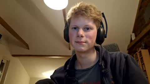 Scarjoris online show from December 2, 9:26 pm