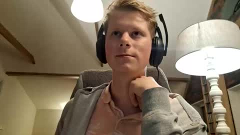 Scarjoris online show from October 2, 7:51 pm