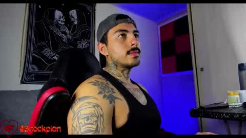 Alejandro help me to reach 200 thumps up online show from February 7, 5:47 am