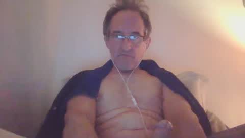 scotchwhieskie online show from February 2, 12:30 am