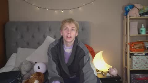 danny online show from February 19, 1:13 am