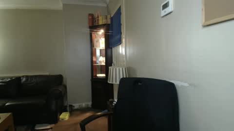 James online show from February 5, 7:10 pm